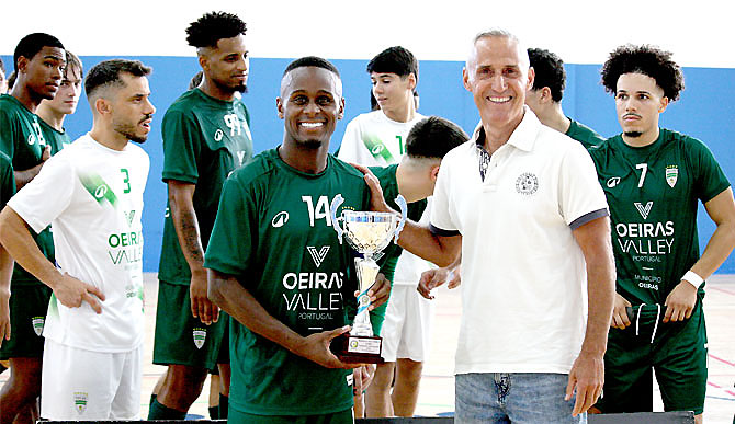 Leões de Porto Salvo vence Reguilas de Tires e conquista o “Troféu Fernando Gonçalves”(T)