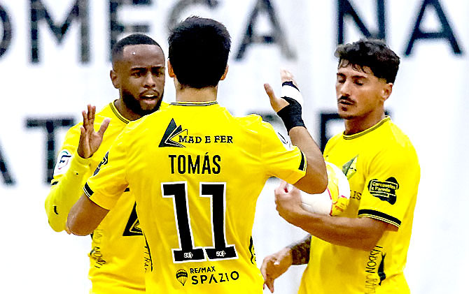 Quinta dos Lombos sofre segunda goleada, segue-se no próximo sábado o SL Benfica(T)