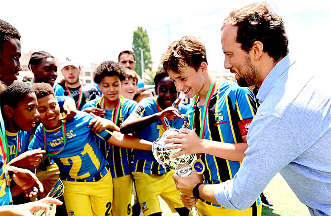 Estoril (Golden Cup), Cascais, Alcoitão, Tires, Maristas e Carcavelos (Silver Cup), campeões do “Estoril Foot 2025”(T)
