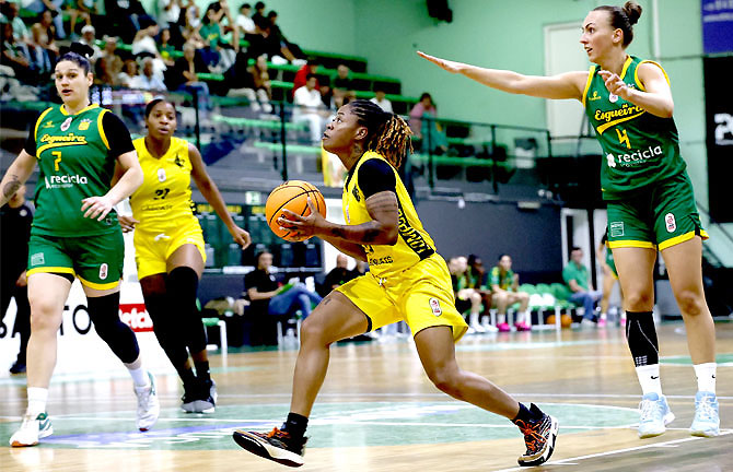 Lombitas “esmagam” Esgueira em Aveiro(T)