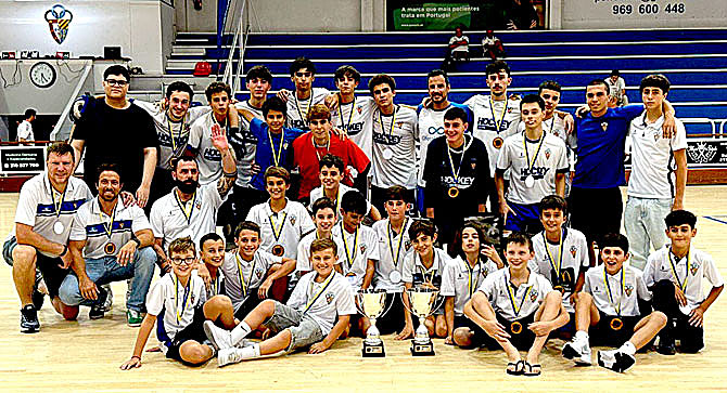 Paço de Arcos e AD Oeiras vencedores na “Supertaça” e “Torneio de Abertura”(tx)