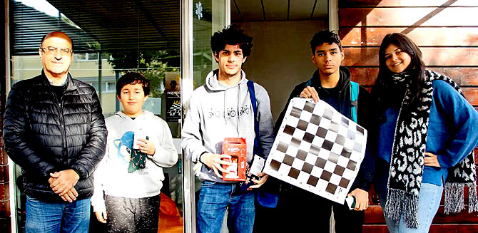 Torneio da Associação de Estudantes da Escola Fernando Lopes Graça(T)