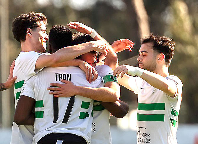 Goleada do Dramático de Cascais ao Algés, dérbis com vitórias do Carcavelos e Abóboda(tx)