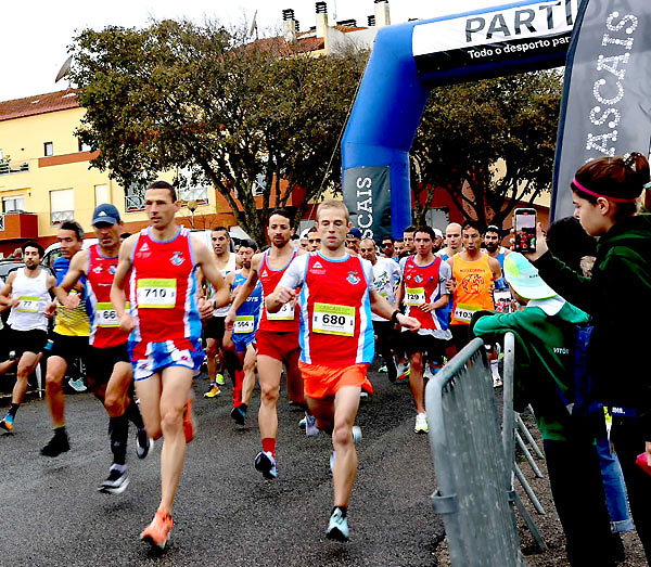 NAZ Abóboda, “Os Galgos” e AM Atibá no pódio da “Corrida da Padroeira 2025”(tx)