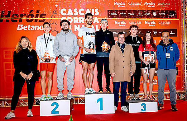 Mais de 4.000 na “Corrida de Natal de Cascais”(tx)